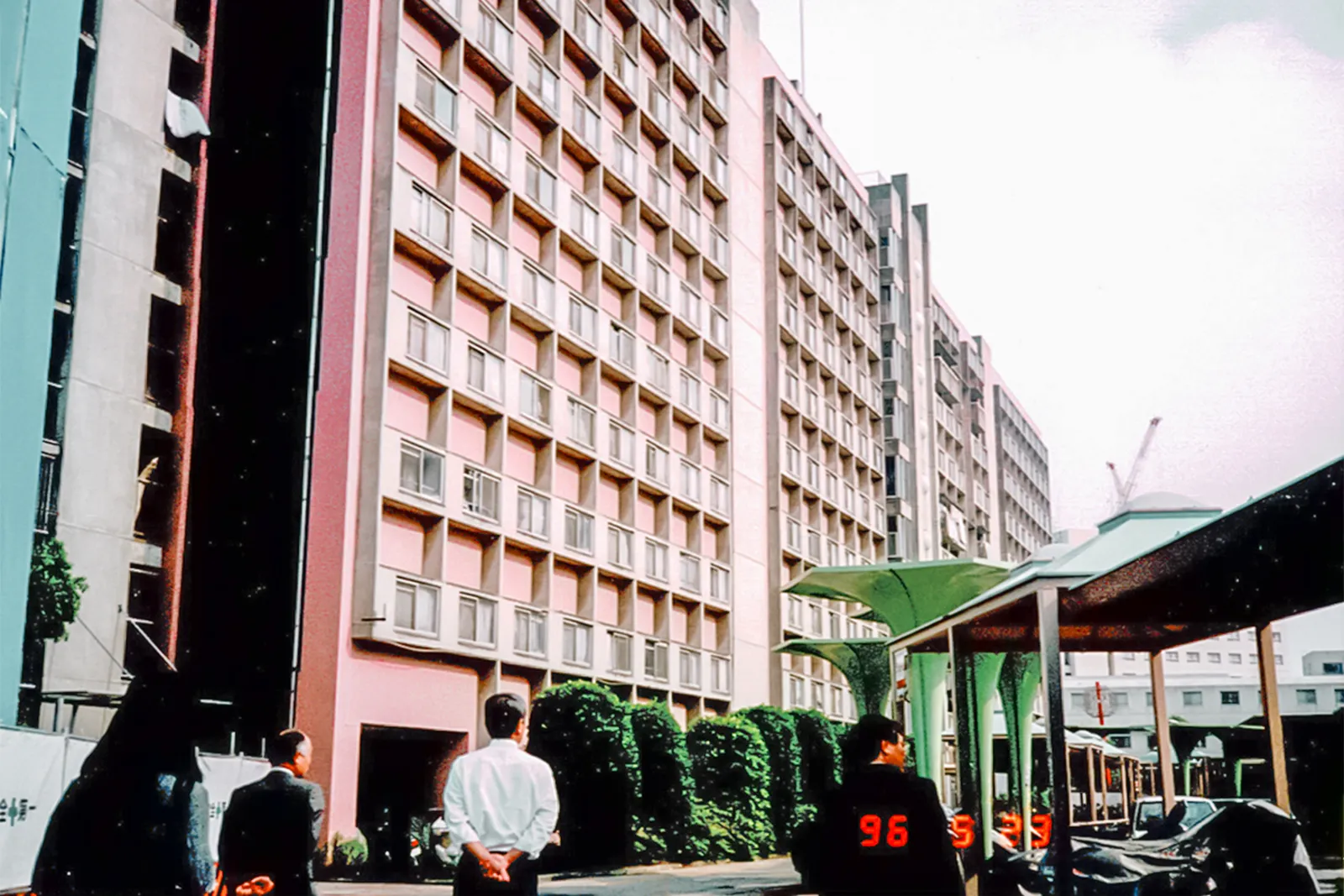 ヤングタウン外観