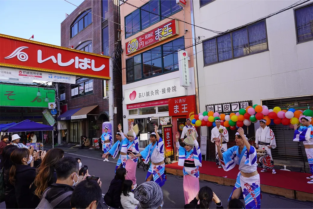 大阪大学の学生による商店街での文化祭「おはこ文化祭」