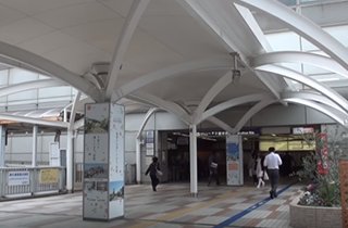 「千里中央」駅は大阪モノレールもあり、伊丹空港へも良アクセス！