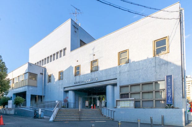 吹田市立片山市民プール