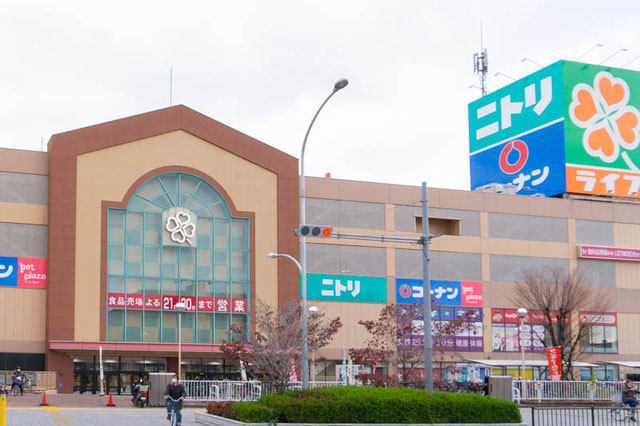 ライフ 門真店