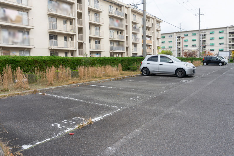 金岡東D団地:駐車場