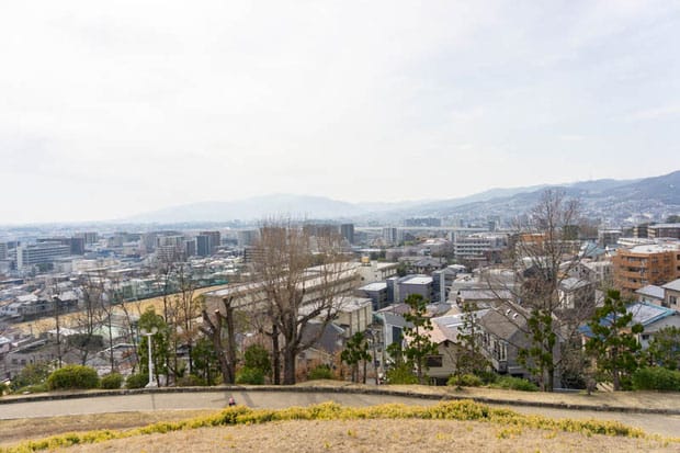 茶臼山公園