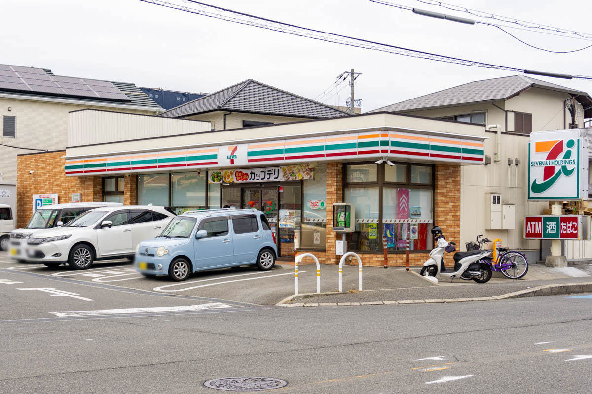 セブン-イレブン 堺若松台３丁店