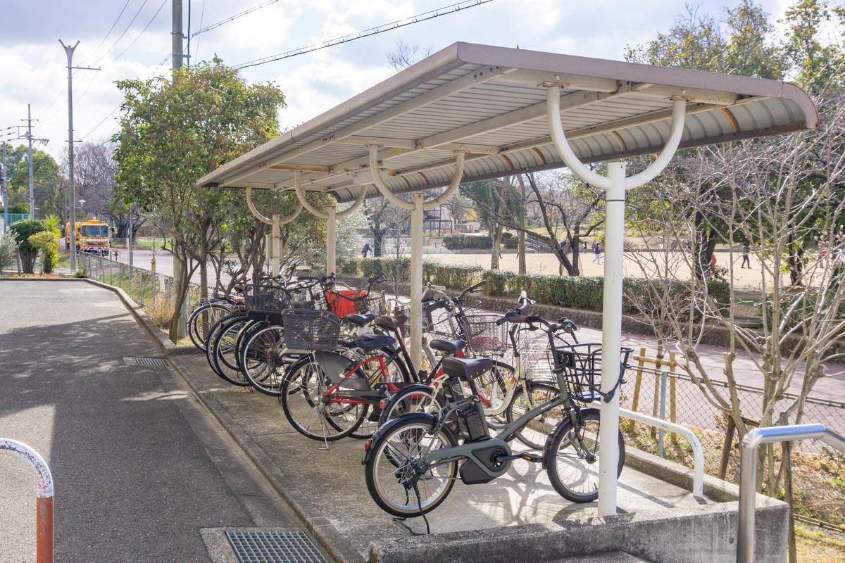 三原台B団地:駐輪場