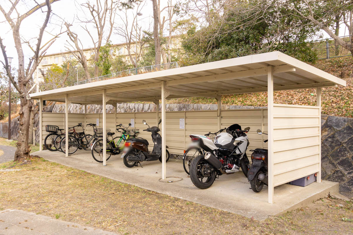 三原台C団地:駐輪場