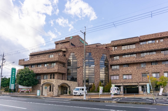 総合病院「泉北藤井病院」