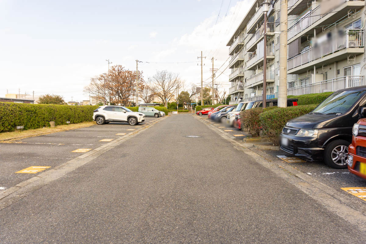 貝塚中央団地 駐車場