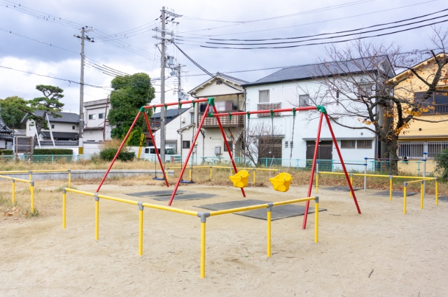 穴師公園:ブランコ