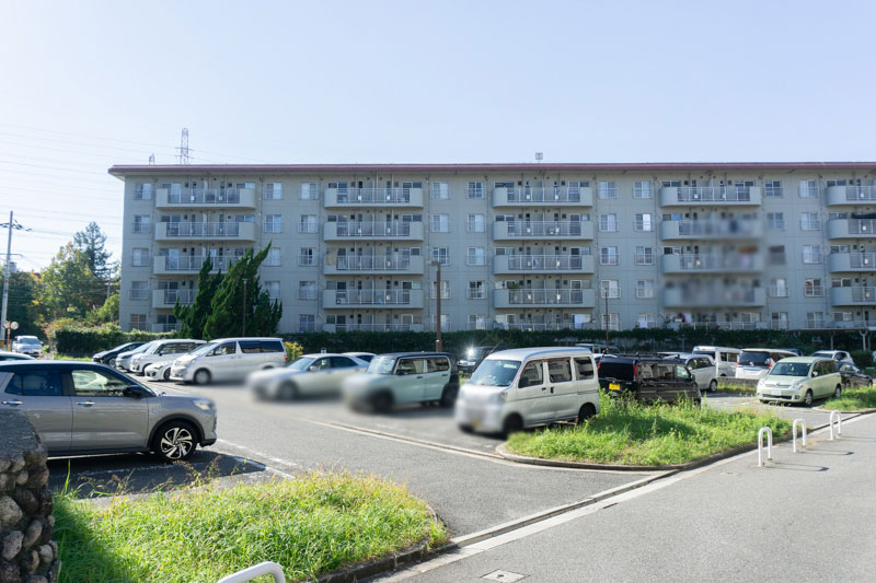 鴨谷台団地:駐車場