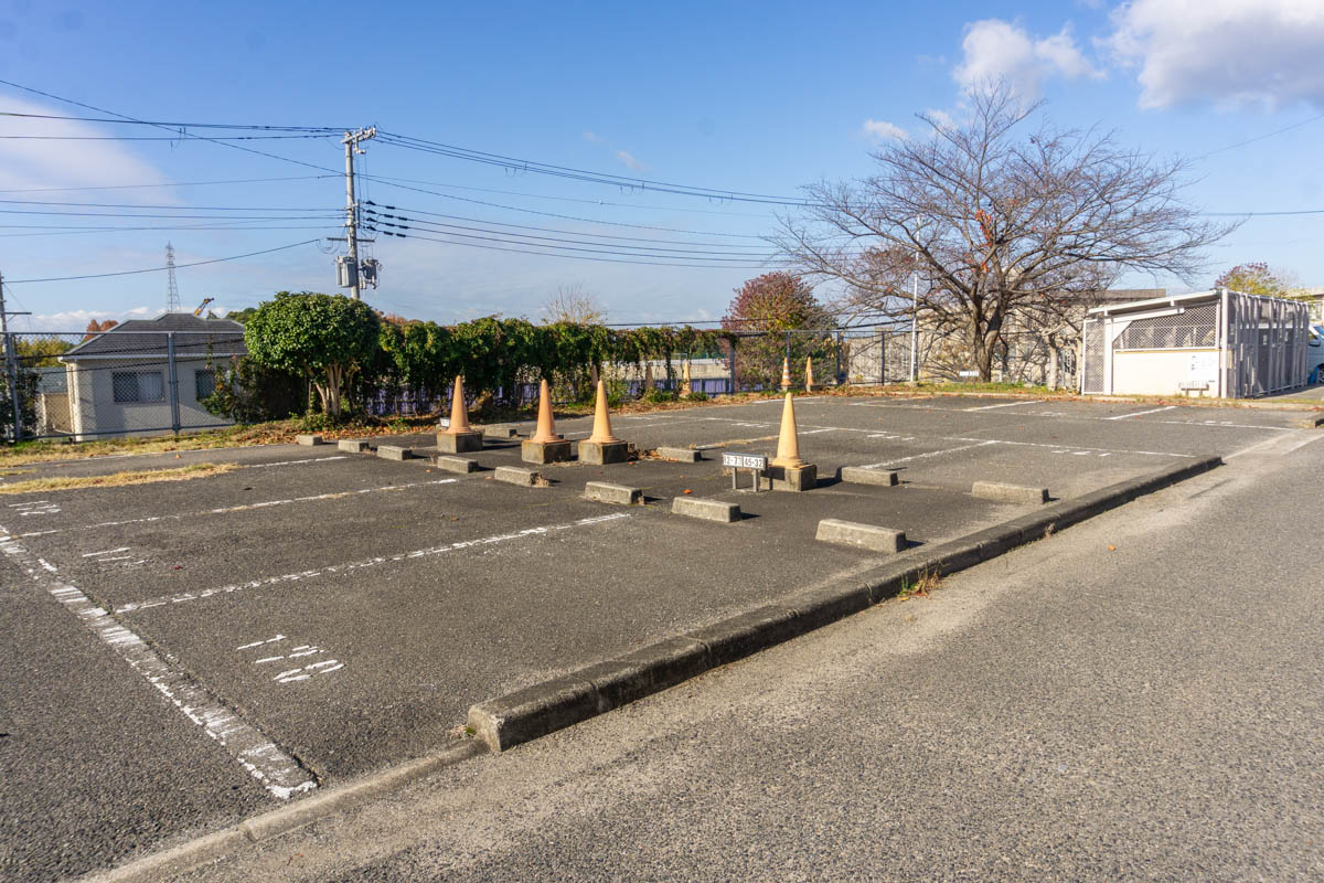 岸和田天神山団地 駐車場