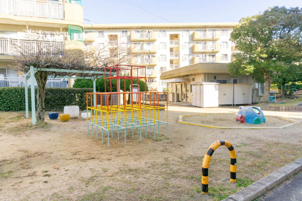 岸和田天神山団地 公園