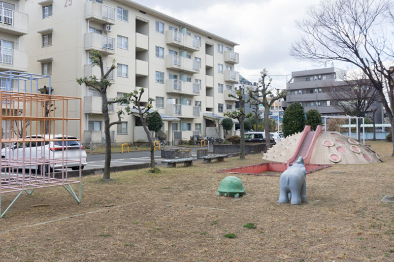 ペア浅香山団地：公園