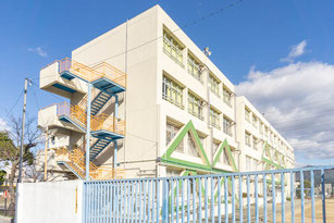 八尾市立西山本小学校