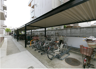 衣摺団地 駐輪場