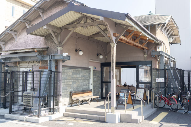 諏訪ノ森駅旧駅舎