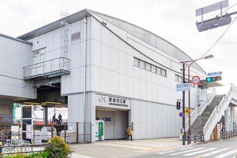 JRゆめ咲線「西九条」駅