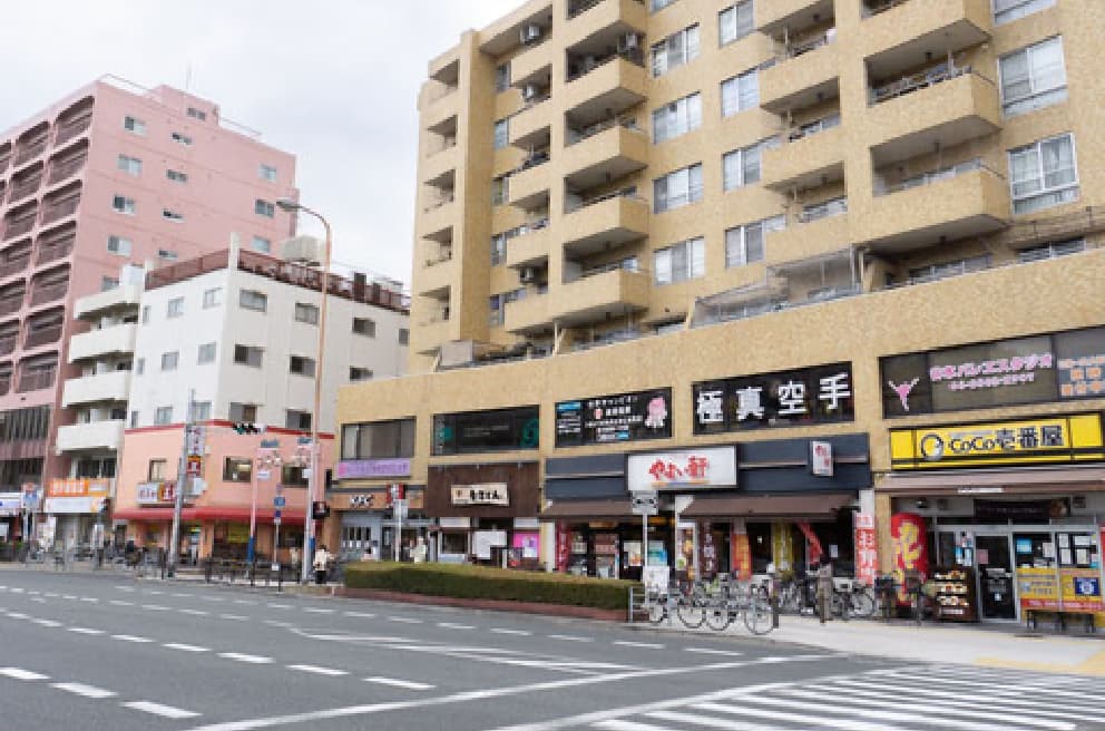 自転車で走りやすいフラットな大通り