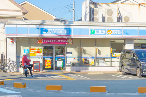 ローソン 寝屋川秦町店