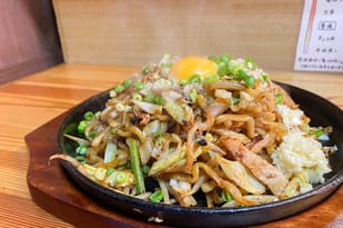 焼きそば専門店「頂」