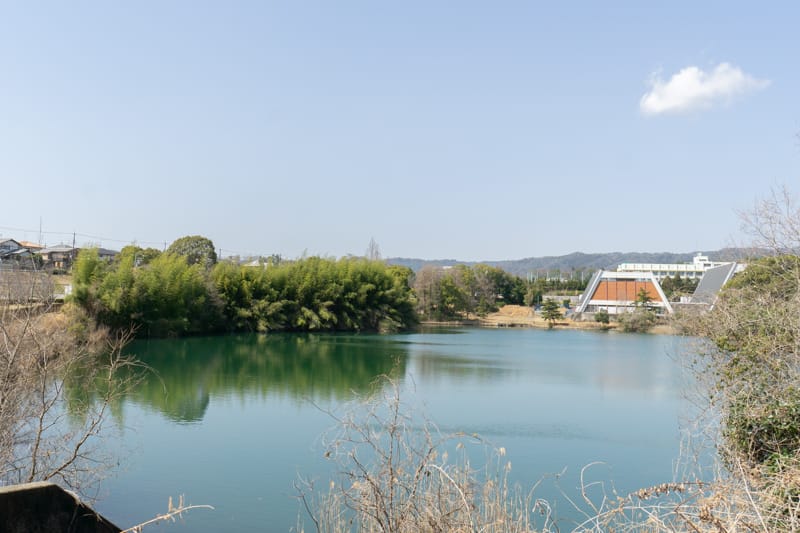 千里北公園 蓮間池(はすまいけ)