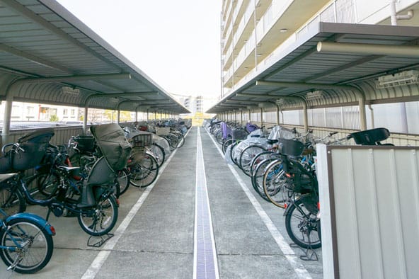 OPH千里西町緑地内駐輪場