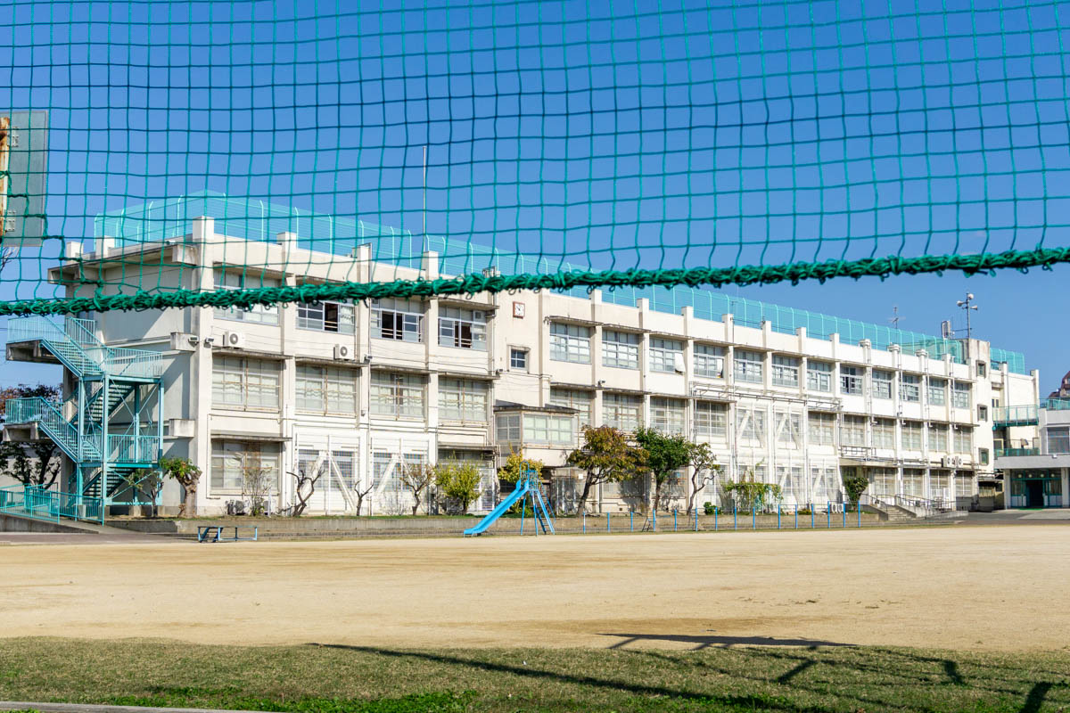 弥刀東小学校