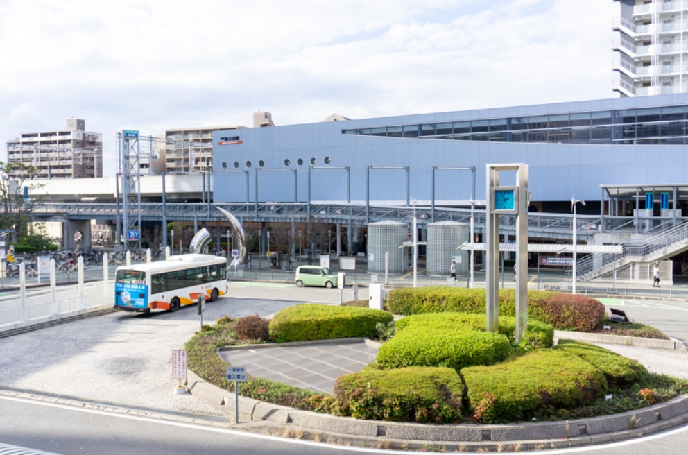 「泉大津」駅