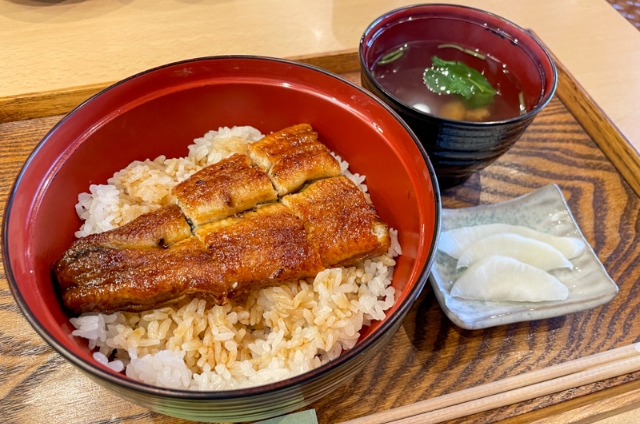 あすと松之浜1階 「うなぎの季屋」のうな重